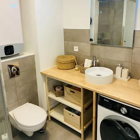 Апартаменты Voltaire Cambronne-les-Ribecourt